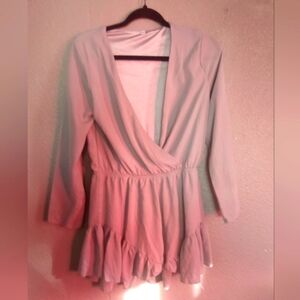 Beautiful dress size large ( bag O )